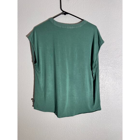 Banana Republic Green V-Neck Cap Sleeve Blouse Size M - Picture 3 of 6